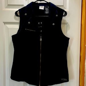 Women’s Harley Davidson black zip tank top